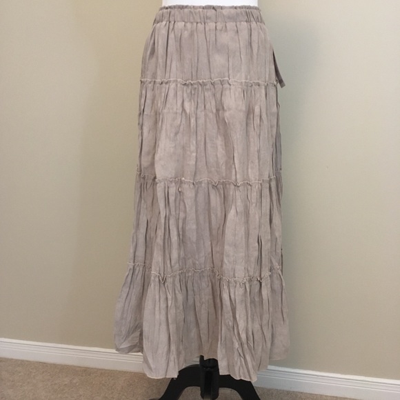 NWT suede feel maxi skirt - Picture 2 of 2